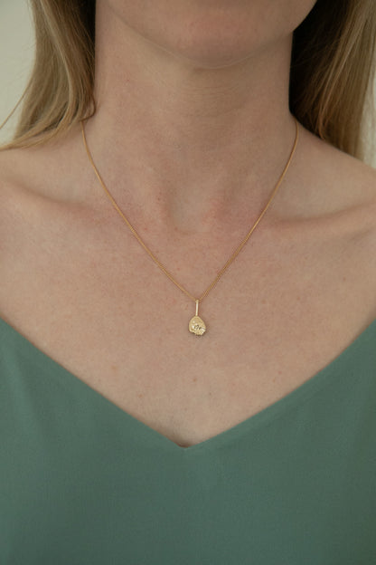 Oyster Drop Necklace - gold