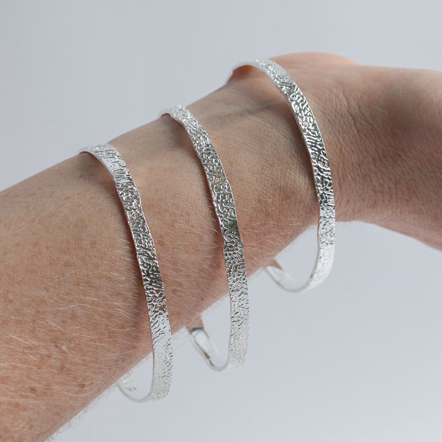 Cuttlefish Bangle - Fine