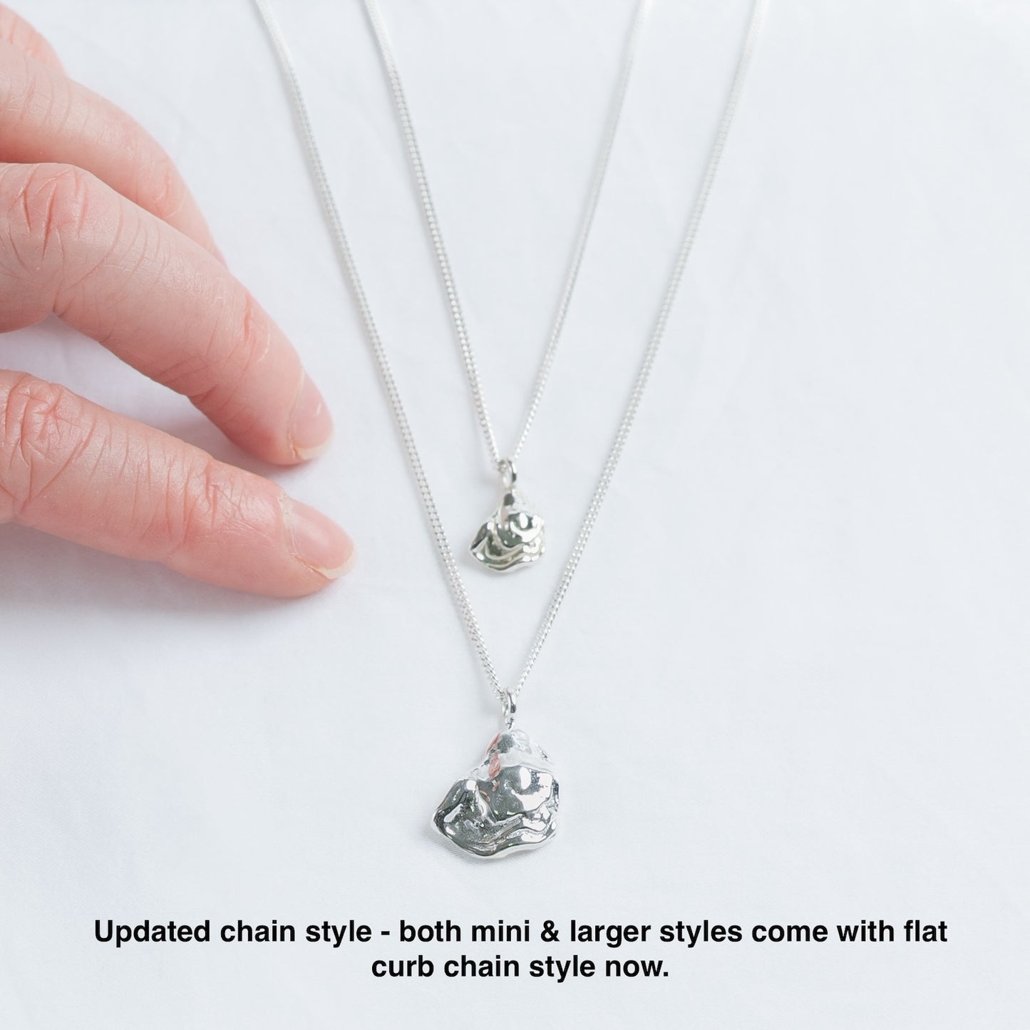 Oyster Lid Necklace - silver