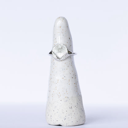 Scallop Signet Ring