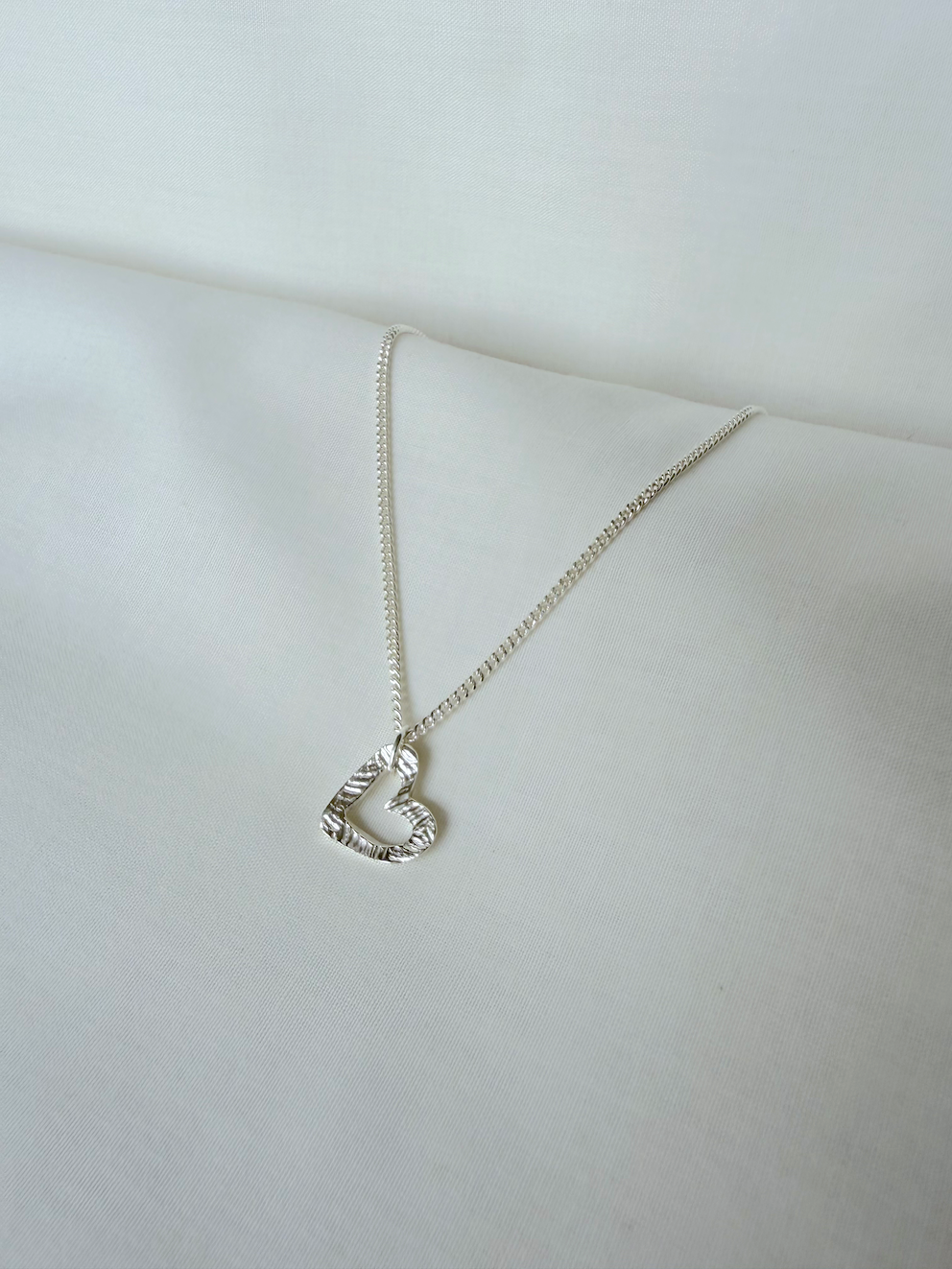 Shell Lines Heart (Bracelet or Necklace)